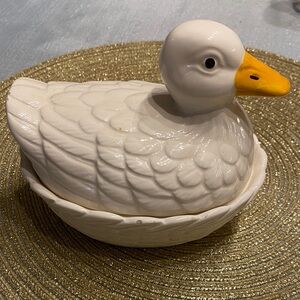 Vintage Ceramic Cream Nesting Duck on Woven Nest Candy Dish Trinket Box Serving